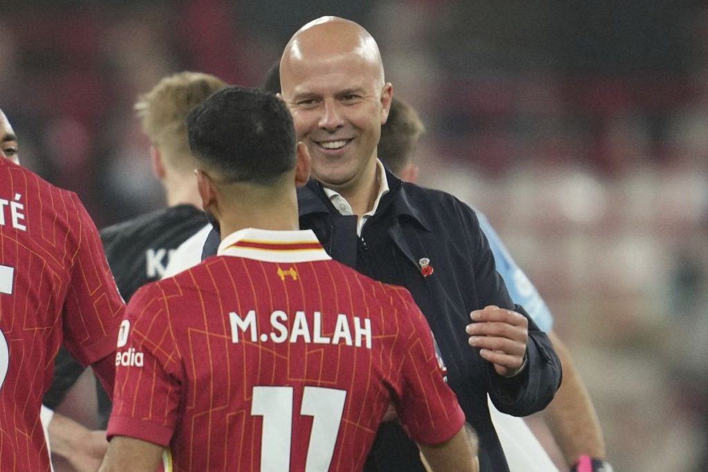 Σλοτ για Σαλάχ: «Ακόμα κι αν είχα 15 επιθετικούς, θα ήμουν χαρούμενος που επιστρέφει»