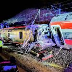 Σύγκρουση τρένων στην Ισπανία – Τουλάχιστον πέντε νεκροί και πολλοί τραυματίες (video)