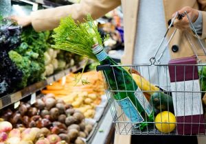 Σούπερ μάρκετ, αέριο και επιδοτήσεις: Τι αλλάζει για καταναλωτές και επιχειρήσεις