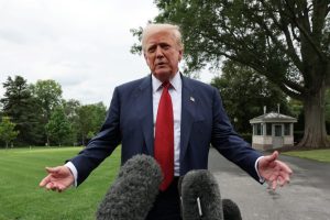 Ανάλυση CNN: Γιατί ο Τραμπ θέλει να κάνει απόβαση στη Γροιλανδία