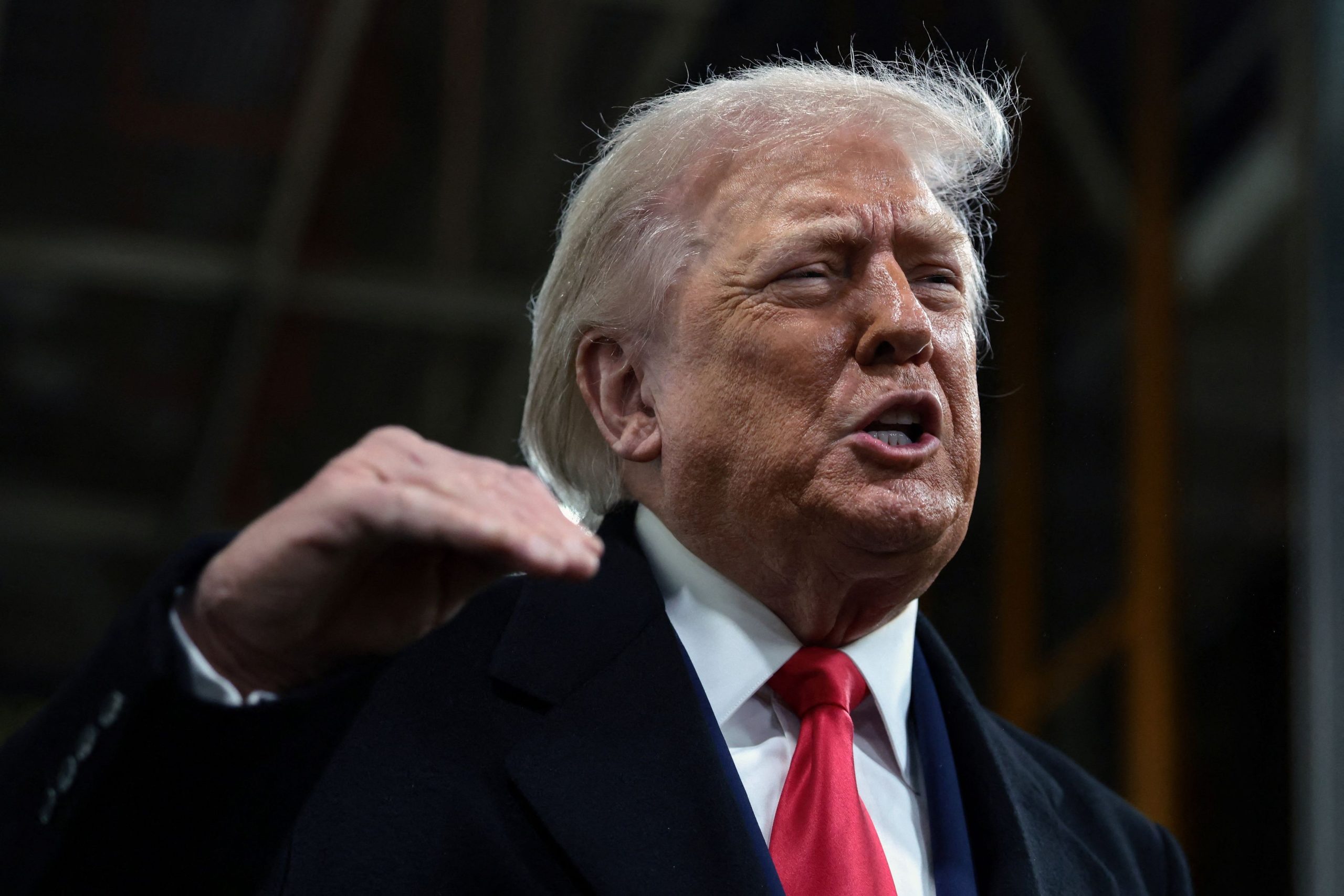 Νέο «χτύπημα» Τραμπ για Ιράν: Οι σύμμαχοι των ΗΠΑ καλύτερα να φύγουν από τη χώρα