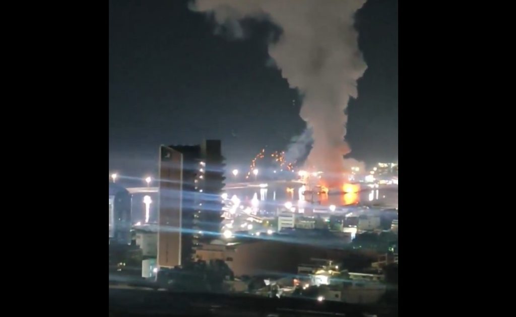 Βενεζουέλα: Σημειώθηκαν τουλάχιστον επτά ισχυρές εκρήξεις – Τι αναφέρουν οι πρώτες μαρτυρίες