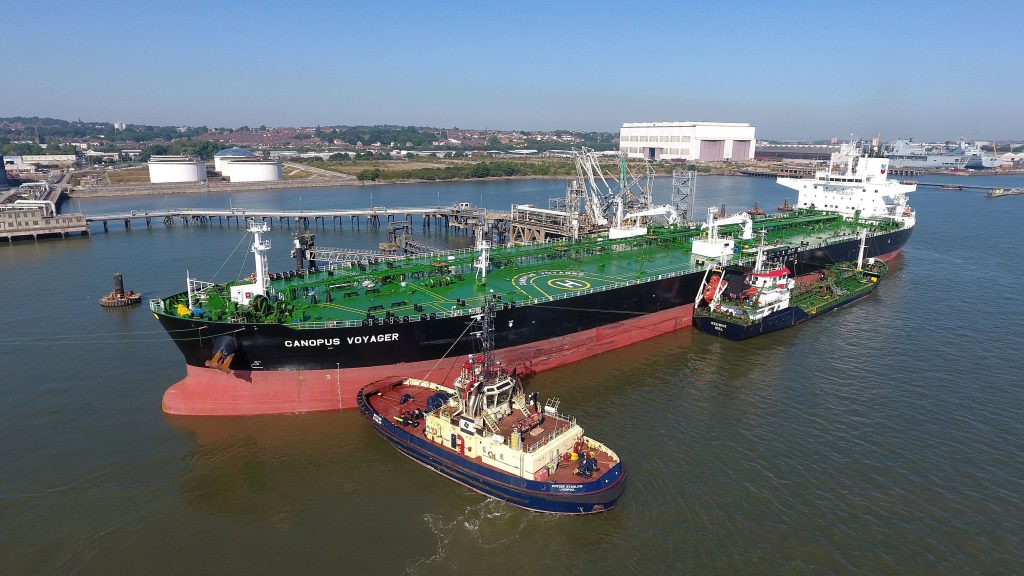 Καταρρέει η πετρελαϊκή παραγωγή της Βενεζουέλας υπό την ασφυκτική πίεση των ΗΠΑ