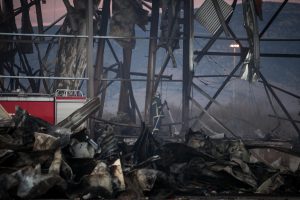 Εργοστάσιο «Βιολάντα»: «Άκουγα φωνές που εκλιπαρούσαν για βοήθεια» – Η σοκαριστική μαρτυρία εργαζόμενου