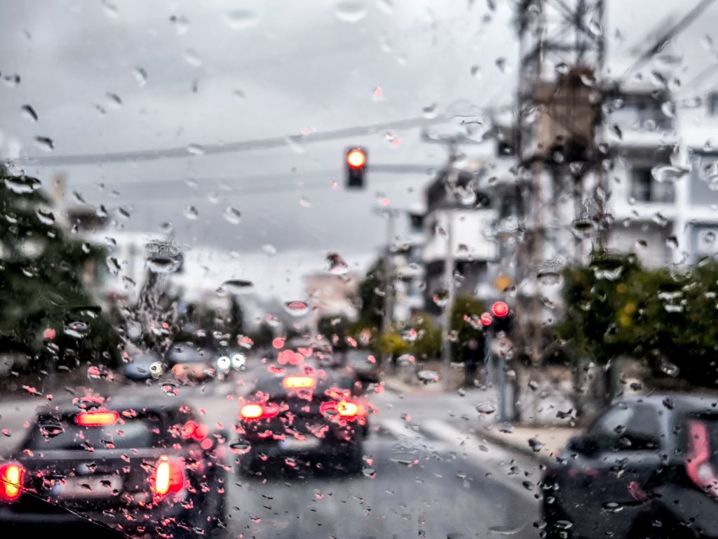 Κακοκαιρία Kristin: Μεγάλα ύψη βροχής και θυελλώδεις άνεμοι – Ποιες περιοχές επλήγησαν