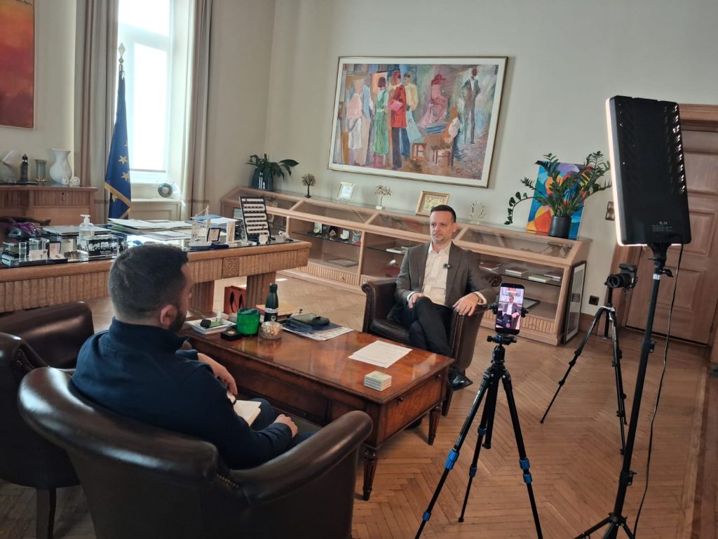 Χ. Δούκας στα «ΝΕΑ» για πιάτσες ναρκωτικών: Η κυβέρνηση φοβήθηκε τις λύσεις