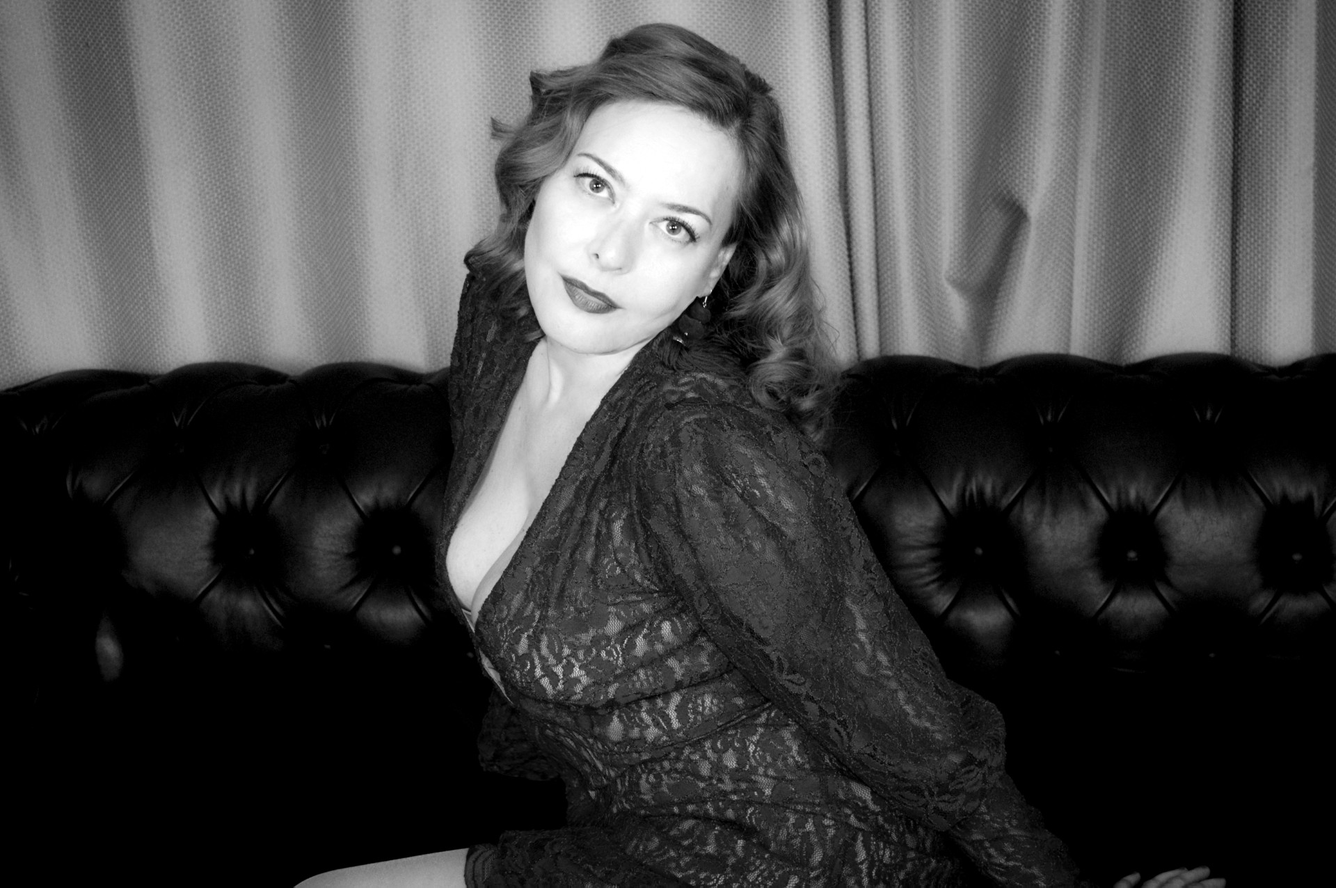 &Chi;&rho;&iota;&sigma;&tau;ί&nu;&alpha; &Gamma;&kappa;ό&lambda;&iota;&alpha;: &Alpha;&pi;&omicron;&lambda;&alpha;&mu;&beta;ά&nu;&omega; &tau;&eta;&nu; &omicron;&upsilon;&sigma;ί&alpha; &tau;&eta;&sigmaf; &mu;&omicron;&upsilon;&sigma;&iota;&kappa;ή&sigmaf; &chi;&omega;&rho;ί&sigmaf; ό&rho;&iota;&alpha;