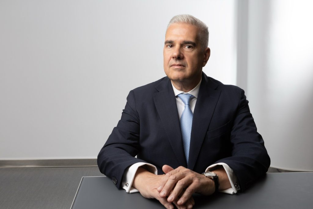 Λιγότερος θόρυβος, περισσότερες αποφάσεις το νέο έτος