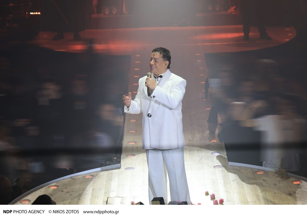 Γιώργος Μαζωνάκης: Μεταφέρθηκε εσπευσμένα σε νοσοκομείο