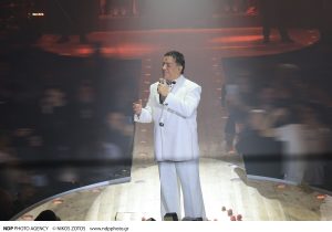 Γιώργος Μαζωνάκης: Μεταφέρθηκε εσπευσμένα σε νοσοκομείο