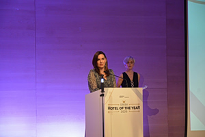 Όλγα Κεφαλογιάννη: Θεαματική αύξηση εσόδων στον τουρισμό – Ταξιδεύουμε για νέα ρεκόρ το 2026