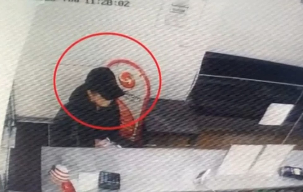 Εξαφάνιση 16χρονης: Missing alert και στην Γερμανία για την Λόρα – Είχε φωτογραφίσει το διαβατήριο της μητέρας της