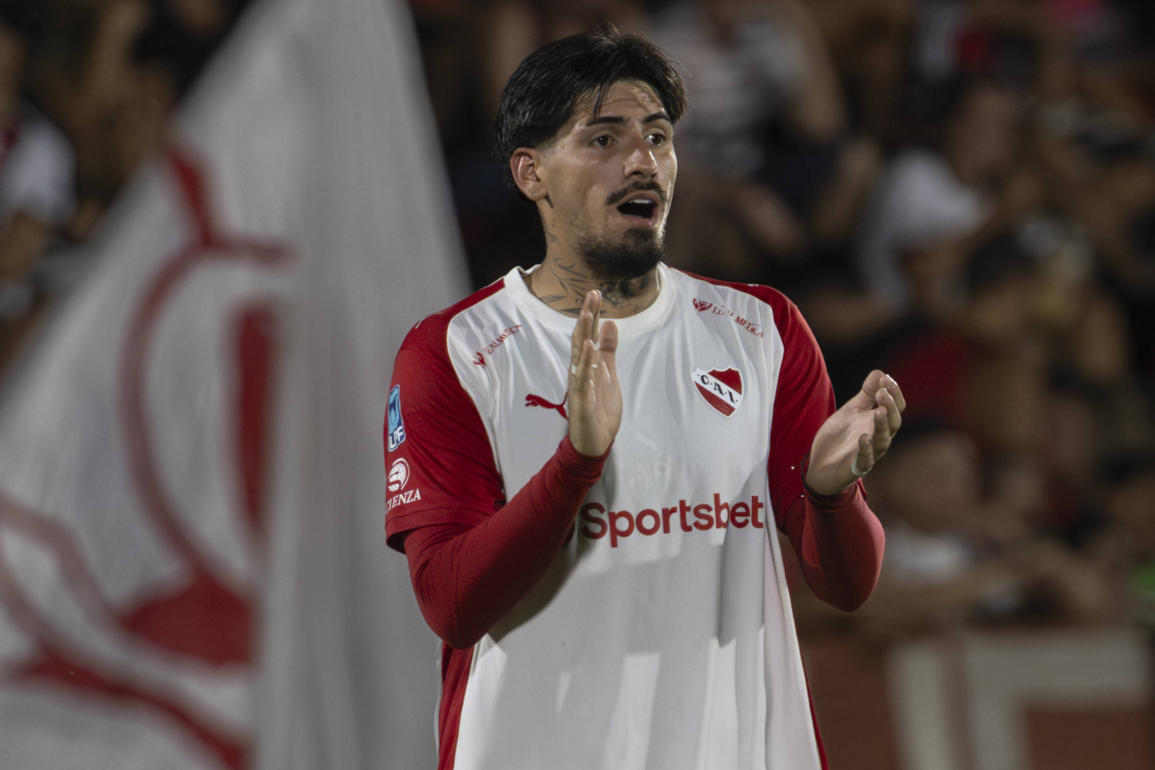 &Sigma;&epsilon;&nu;ά&rho;&iota;&omicron; &gamma;&iota;&alpha; &Pi;&alpha;&nu;&alpha;&theta;&eta;&nu;&alpha;ϊ&kappa;ό &kappa;&alpha;&iota; &Lambda;&omicron;&mu;ό&nu;&alpha;&kappa;&omicron;