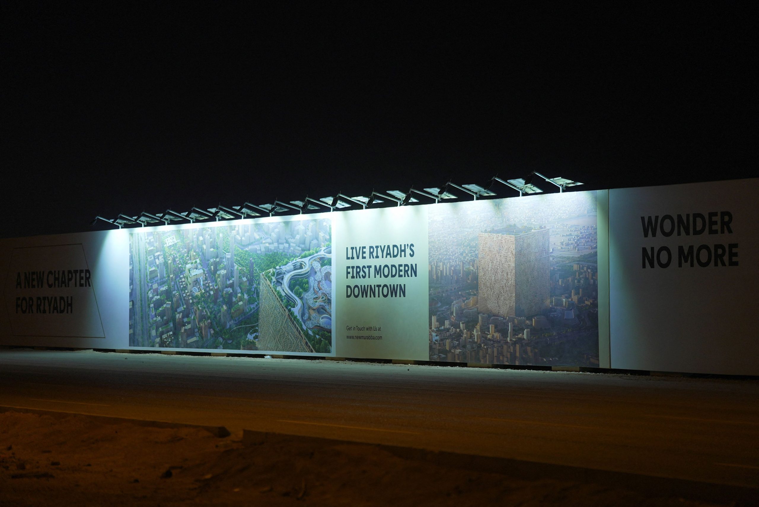 &Tau;έ&lambda;&omicron;&sigmaf; &sigma;&tau;&alpha; &phi;&alpha;&rho;&alpha;&omega;&nu;&iota;&kappa;ά ό&nu;&epsilon;&iota;&rho;&alpha;: &Eta; &Sigma;&alpha;&omicron;&upsilon;&delta;&iota;&kappa;ή &Alpha;&rho;&alpha;&beta;ί&alpha; &beta;ά&zeta;&epsilon;&iota; &sigma;&tau;&omicron; &sigma;&upsilon;&rho;&tau;ά&rho;&iota; &tau;&alpha; giga-projects &tau;&eta;&sigmaf; &epsilon;&rho;ή&mu;&omicron;&upsilon;