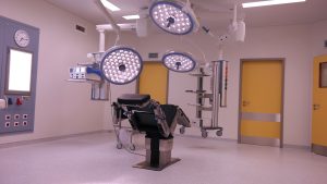 Θεσσαλονίκη: Αναισθησιολόγος «έκοβε» αποδείξεις 20 ευρώ για επεμβάσεις – Πώς τον έπιασε η ΑΑΔΕ, τι τον πρόδωσε