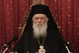 Ο Αρχιεπίσκοπος Ιερώνυμος καταδικάζει τη βεβήλωση αγάλματος Χριστού στον Λίβανο