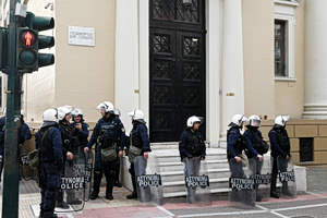 Τηλεφώνημα για τοποθέτηση βόμβας στο δικαστικό μέγαρο Πάτρας