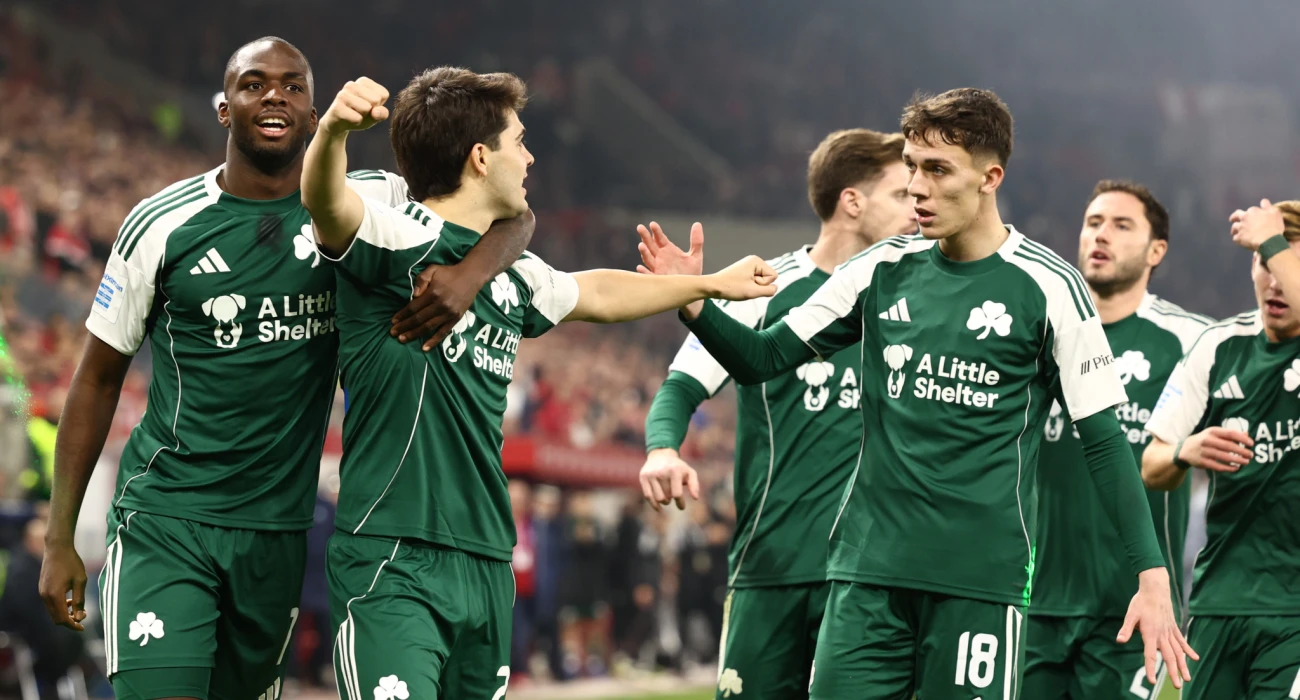 &Omicron; &psi;ί&theta;&upsilon;&rho;&omicron;&sigmaf; &pi;&omicron;&upsilon; έ&gamma;&iota;&nu;&epsilon; &kappa;&rho;&alpha;&upsilon;&gamma;ή &sigma;&tau;&omicron; &Phi;ά&lambda;&eta;&rho;&omicron;