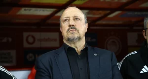 Μπενίτεθ: «Μας δίνει πίστη και ώθηση»