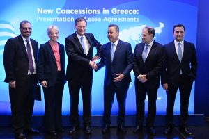 Υδρογονάνθρακες: Έγινε η παρουσίαση των συμβάσεων μίσθωσης της ελληνικής Πολιτείας με την Chevron – HELLENiQ ENERGY