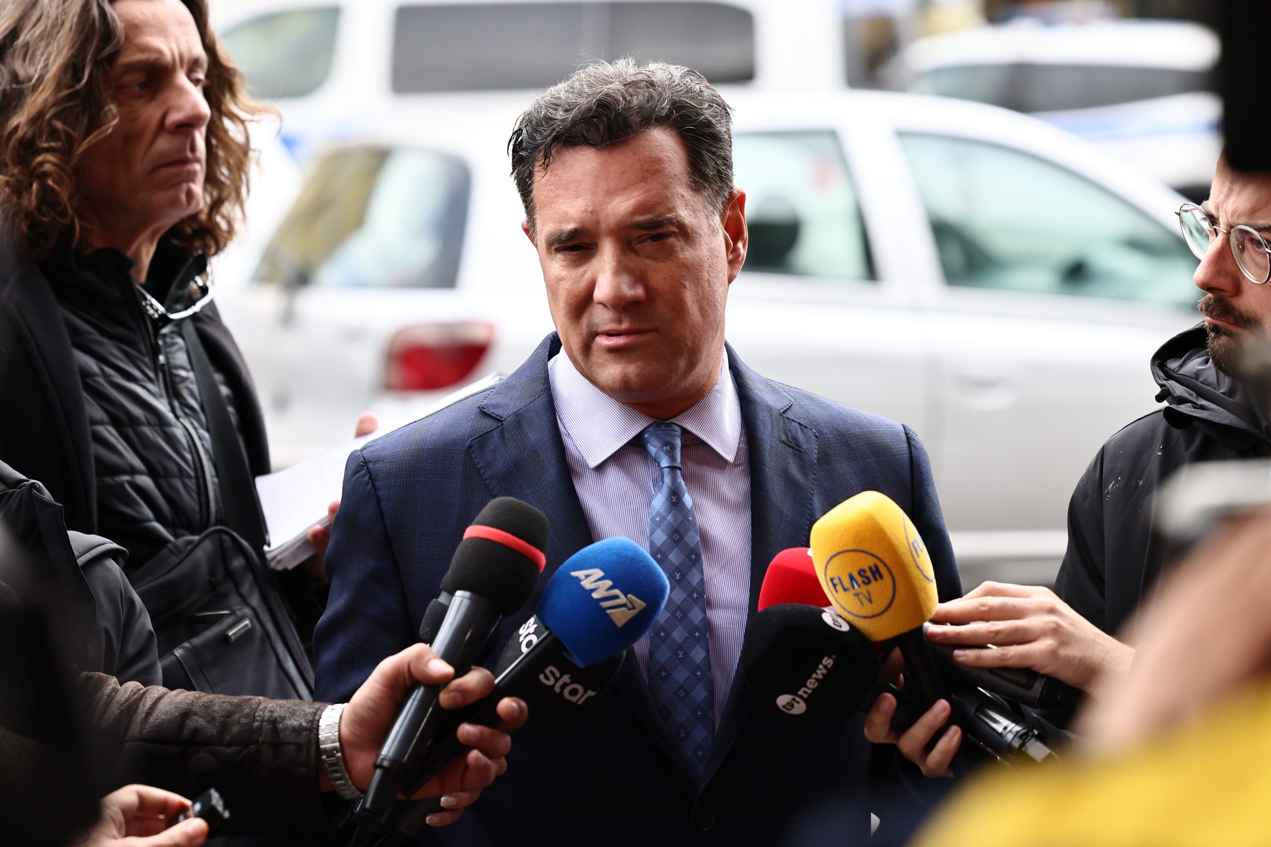 &Mu;ή&nu;&upsilon;&sigma;&eta; &sigma;&epsilon; &beta;ά&rho;&omicron;&sigmaf; &tau;&eta;&sigmaf; &Zeta;&omega;ή&sigmaf; &Kappa;&omega;&nu;&sigma;&tau;&alpha;&nu;&tau;&omicron;&pi;&omicron;ύ&lambda;&omicron;&upsilon; &kappa;&alpha;&tau;έ&theta;&epsilon;&sigma;&epsilon; &sigma;&tau;&eta;&nu; &Epsilon;&upsilon;&epsilon;&lambda;&pi;ί&delta;&omega;&nu;