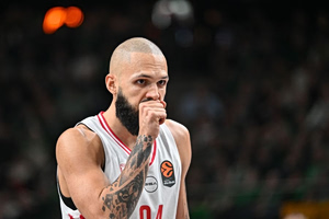 Ρεκόρ καριέρας για τον Εβάν Φουρνιέ στην ήττα του Ολυμπιακού στο Κάουνας