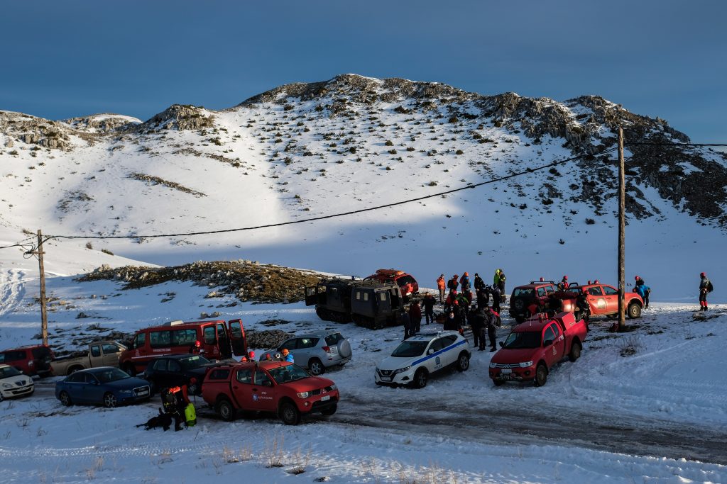 Επιχείρηση διάσωσης δύο ατόμων σε κορυφή του Παρνασσού