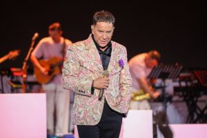 Γιώργος Μαζωνάκης: Ετοιμάζεται για το χειρουργείο – Τι αναφέρει ο γιατρός του καλλιτέχνη