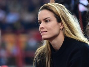 Πού θα γίνει ο γάμος της Μαρίας Σάκκαρη με τον Κωνσταντίνο Μητσοτάκη – Τι είπε η τενίστρια για την ημερομηνία