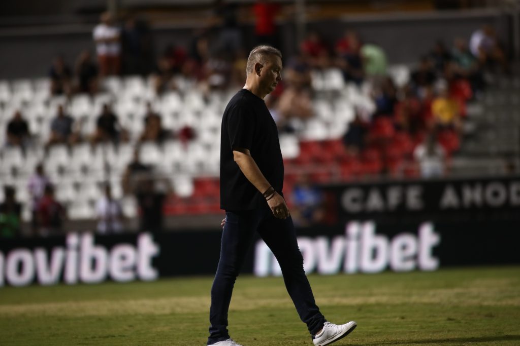 Έπιασε δουλειά ο Γρηγορίου – «Πρέπει και μπορούμε την 5η θέση»