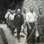 Η πρώτη ταυτοποίηση στις φωτογραφίες με τους 200 που εκτελέστηκαν στην Καισαριανή – Αφαιρέθηκαν από το eBay