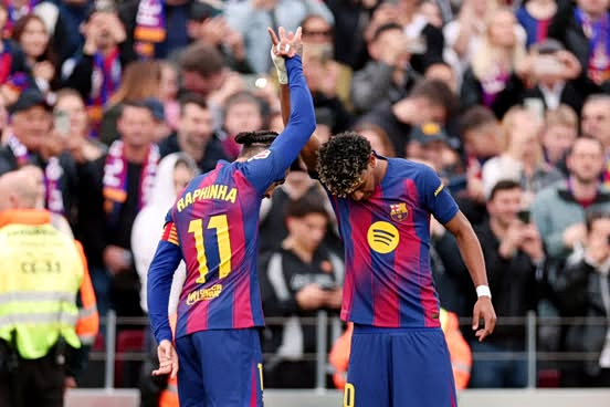 Ιστορικό χατ-τρικ του Γιαμάλ και τεσσάρα της Μπαρτσελόνα στη Βιγιαρεάλ