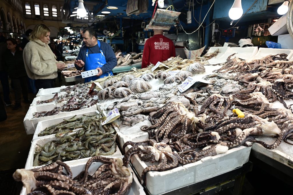 Αύξηση έως 21% στις τιμές των θαλασσινών ενόψει της Καθαράς Δευτέρας