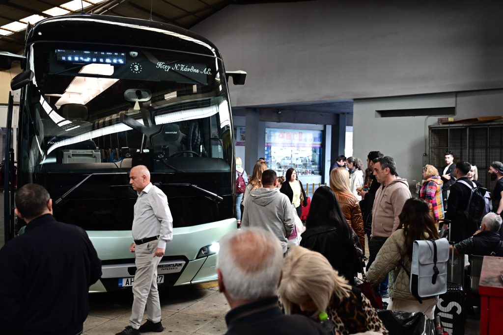 Πληρότητες 100% στα δρομολόγια για Πάτρα από τα ΚΤΕΛ Κηφισού – Αυξημένα δρομολόγια και από Λιοσίων για Καρδίτσα, Τρίκαλα, Λάρισα και Βόλο