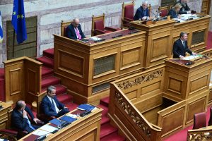 Τι λένε τα άστρα για τους πολιτικούς: «Ο Ανδρουλάκης δεν είναι σε καλή χρονιά – Ο Μητσοτάκης σε μια από τις πιο τυχερές όψεις»