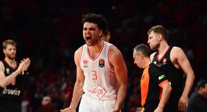 Χάποελ Τελ Αβίβ – Αρμάνι Μιλάνο 92-86: Επέστρεψε στις νίκες η ομάδα του Ιτούδη με… μπροστάρη τον Μπράιαντ