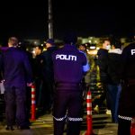 Χίος: Φωτογραφία από τη λέμβο που μετέφερε τους μετανάστες – «Υπήρξε αιφνίδια αλλαγή πορείας από το σκάφος του διακινητή» λέει ο Κικίλιας