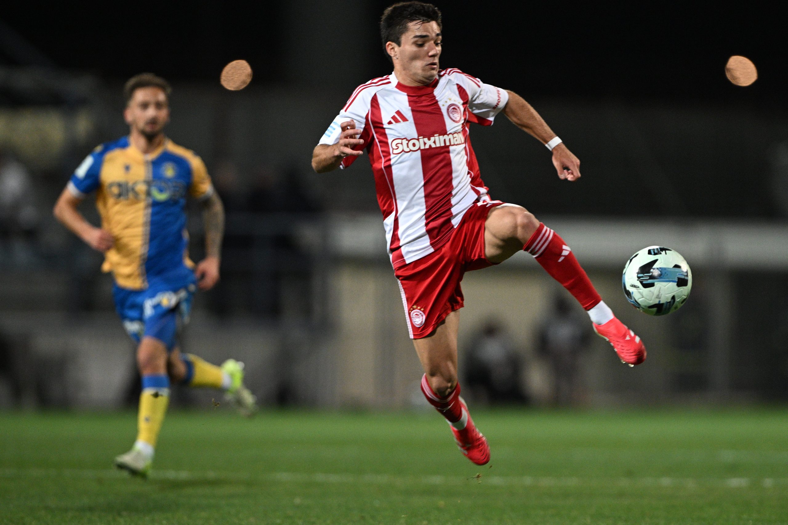 &Nu;&alpha;&sigma;&iota;&mu;έ&nu;&tau;&omicron;: &laquo;&Epsilon;ί&mu;&alpha;&sigma;&tau;&epsilon; &omicron; &Omicron;&lambda;&upsilon;&mu;&pi;&iota;&alpha;&kappa;ό&sigmaf;, &eta; &kappa;&alpha;&lambda;ύ&tau;&epsilon;&rho;&eta; &omicron;&mu;ά&delta;&alpha; &sigma;&tau;&eta;&nu; &Epsilon;&lambda;&lambda;ά&delta;&alpha; &kappa;&alpha;&iota; &theta;έ&lambda;&omicron;&upsilon;&mu;&epsilon; &nu;&alpha; &kappa;&epsilon;&rho;&delta;ί&zeta;&omicron;&upsilon;&mu;&epsilon; &kappa;ά&theta;&epsilon; &mu;&alpha;&tau;&sigmaf;&raquo;