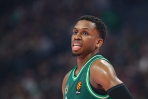 Σορτς: «Να φέρουμε το Κύπελλο στο ΟΑΚΑ» (vid)