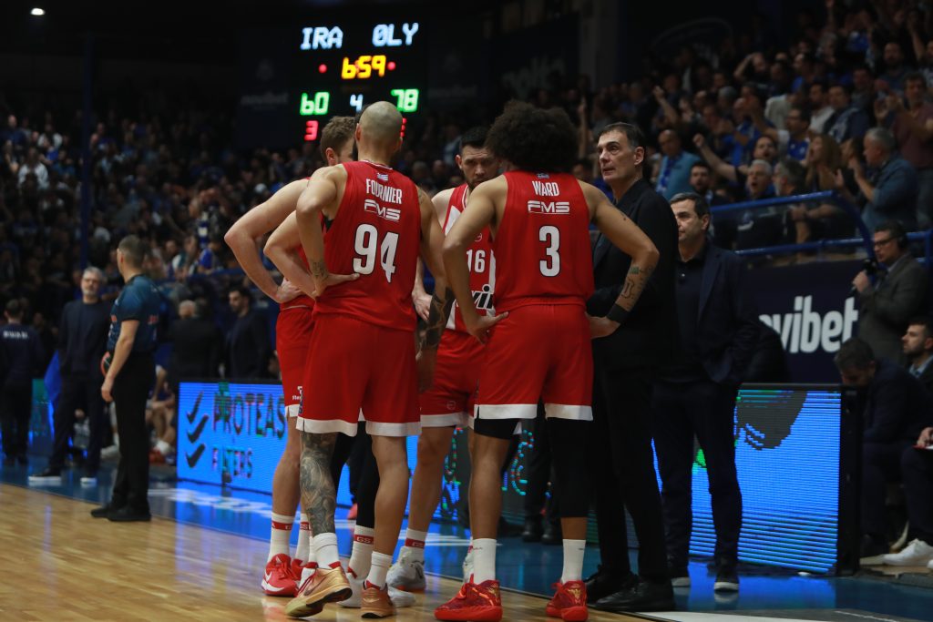 Οι εκλεκτοί του Μπαρτζώκα για τη μάχη Ολυμπιακού – ΑΕΚ στο Final 8