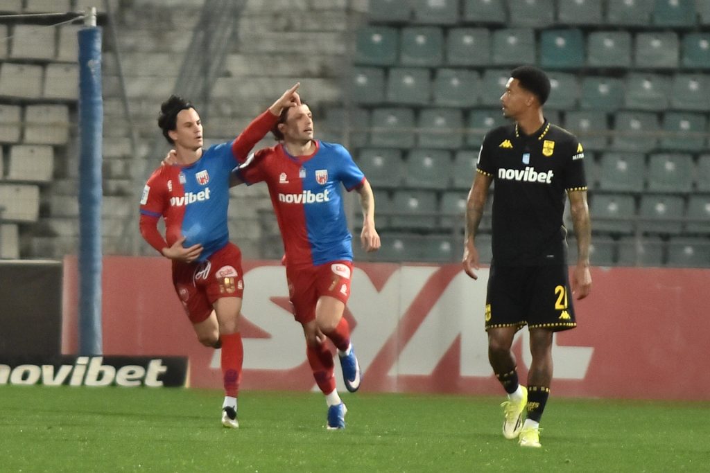 Τα «γκρέμισε» όλα σε πέντε λεπτά…