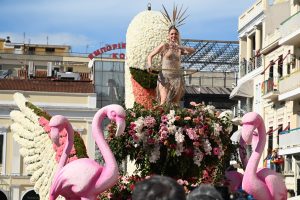 Πατρινό καρναβάλι: Κορυφώνονται οι εκδηλώσεις – Απόψε η τελετή λήξης και το κάψιμο του καρνάβαλου