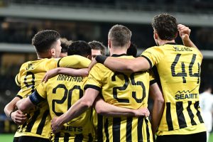 Η ΑΕΚ ξετύλιξε το δώρο της ΑΕΛ και δεν κοιτάει πίσω της