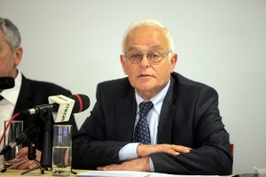 Διήμερο πένθος και αναστολή όλων των μαθημάτων στη Νομική του ΑΠΘ για τον θάνατο του Αντώνη Μανιτάκη