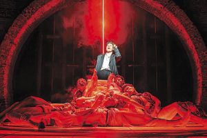 Πάτρικ Μπέιτμαν όπως λέμε… Ντόναλντ Τραμπ