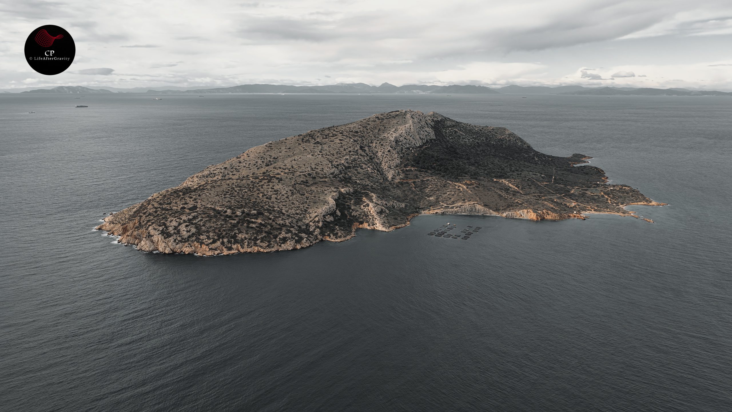 SS Oria: &Tau;&omicron; &nu;&alpha;&upsilon;ά&gamma;&iota;&omicron;-&phi;ά&nu;&tau;&alpha;&sigma;&mu;&alpha; &alpha;&nu;&omicron;&iota;&chi;&tau;ά &tau;&omicron;&upsilon; &Sigma;&omicron;&upsilon;&nu;ί&omicron;&upsilon; &pi;&omicron;&upsilon; &laquo;&kappa;&alpha;&tau;ά&pi;&iota;&epsilon;&raquo; &chi;&iota;&lambda;&iota;ά&delta;&epsilon;&sigmaf; &psi;&upsilon;&chi;έ&sigmaf; &ndash; &Epsilon;&nu;&tau;&upsilon;&pi;&omega;&sigma;&iota;&alpha;&kappa;ό video &alpha;&pi;ό drone