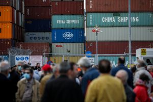 Υπόθεση κατασκοπείας: Τι σημαίνει για τις κινεζικές επενδύσεις στην Ελλάδα