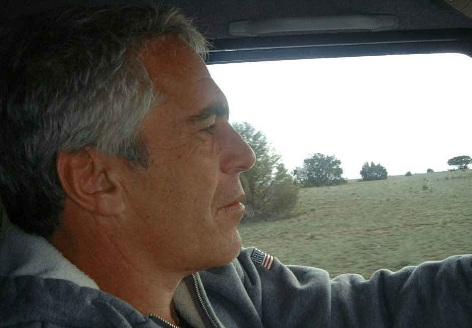 Τζέφρι Επστάιν: Νέες καταγγελίες γυναικών για σεξουαλική κακοποίηση στο ράντσο του