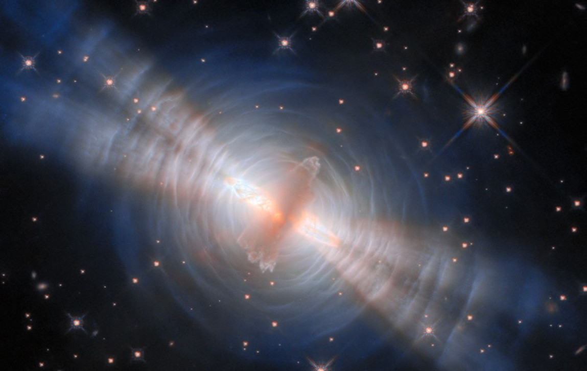 &Tau;&omicron; &mu;&epsilon;&gamma;&alpha;&lambda;ύ&tau;&epsilon;&rho;&omicron; &rho;&alpha;&delta;&iota;&omicron;&tau;&eta;&lambda;&epsilon;&sigma;&kappa;ό&pi;&iota;&omicron; &tau;&eta;&sigmaf; &Gamma;&eta;&sigmaf; &laquo;ά&kappa;&omicron;&upsilon;&sigma;&epsilon;&raquo; &tau;&omicron; &Sigma;ύ&mu;&pi;&alpha;&nu; &ndash; 13,7 &epsilon;&kappa;&alpha;&tau;&omicron;&mu;&mu;ύ&rho;&iota;&alpha; &kappa;&omicron;&sigma;&mu;&iota;&kappa;ά &alpha;&nu;&tau;&iota;&kappa;&epsilon;ί&mu;&epsilon;&nu;&alpha; &sigma;&epsilon; &mu;ί&alpha; &chi;&alpha;&rho;&tau;&omicron;&gamma;&rho;ά&phi;&eta;&sigma;&eta;