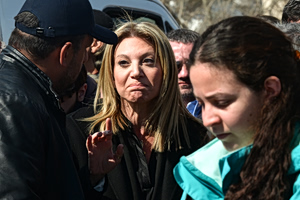 Μαρία Καρυστιανού: Μαζικές αποχωρήσεις από το κόμμα της – «Aυταρχικές συμπεριφορές» και «ακροδεξιές προσεγγίσεις»